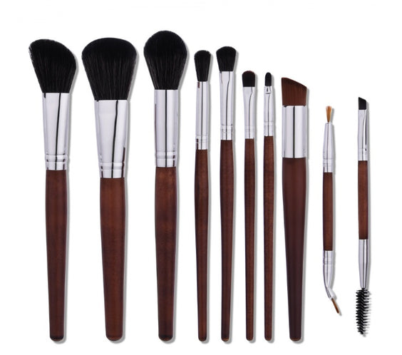 10 makeup brushes