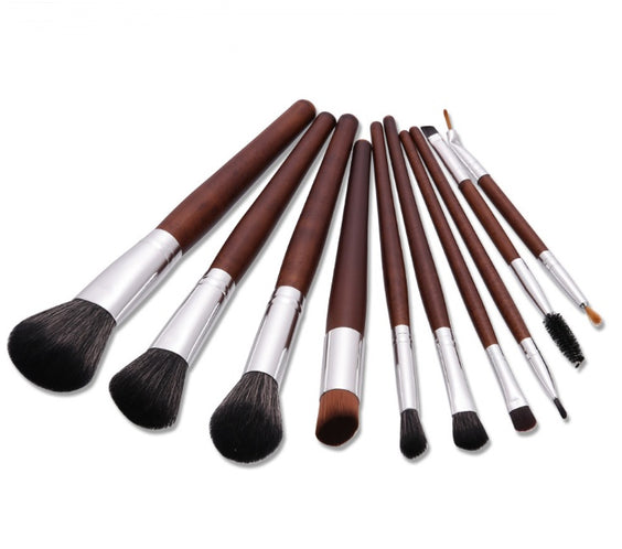 10 makeup brushes