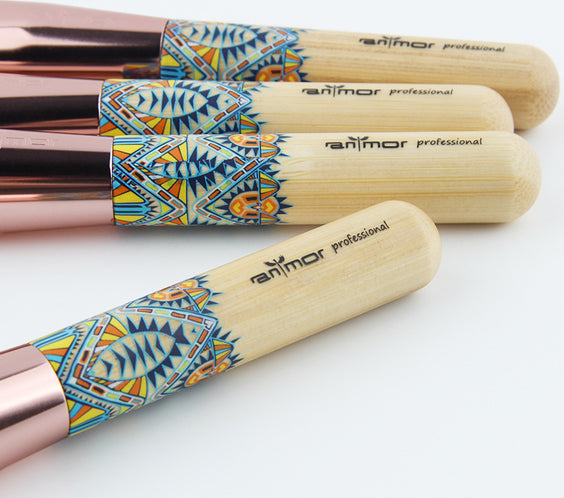 12 makeup brushes