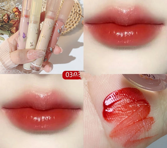 Glaze Is Moist And Lips Do Not Fade